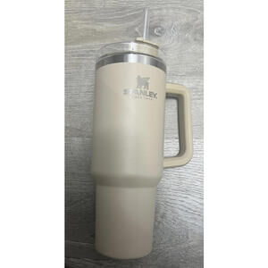Brand New Stanley Adventure Quencher Travel Tumbler Driftwood 40 Oz  Straw Cup